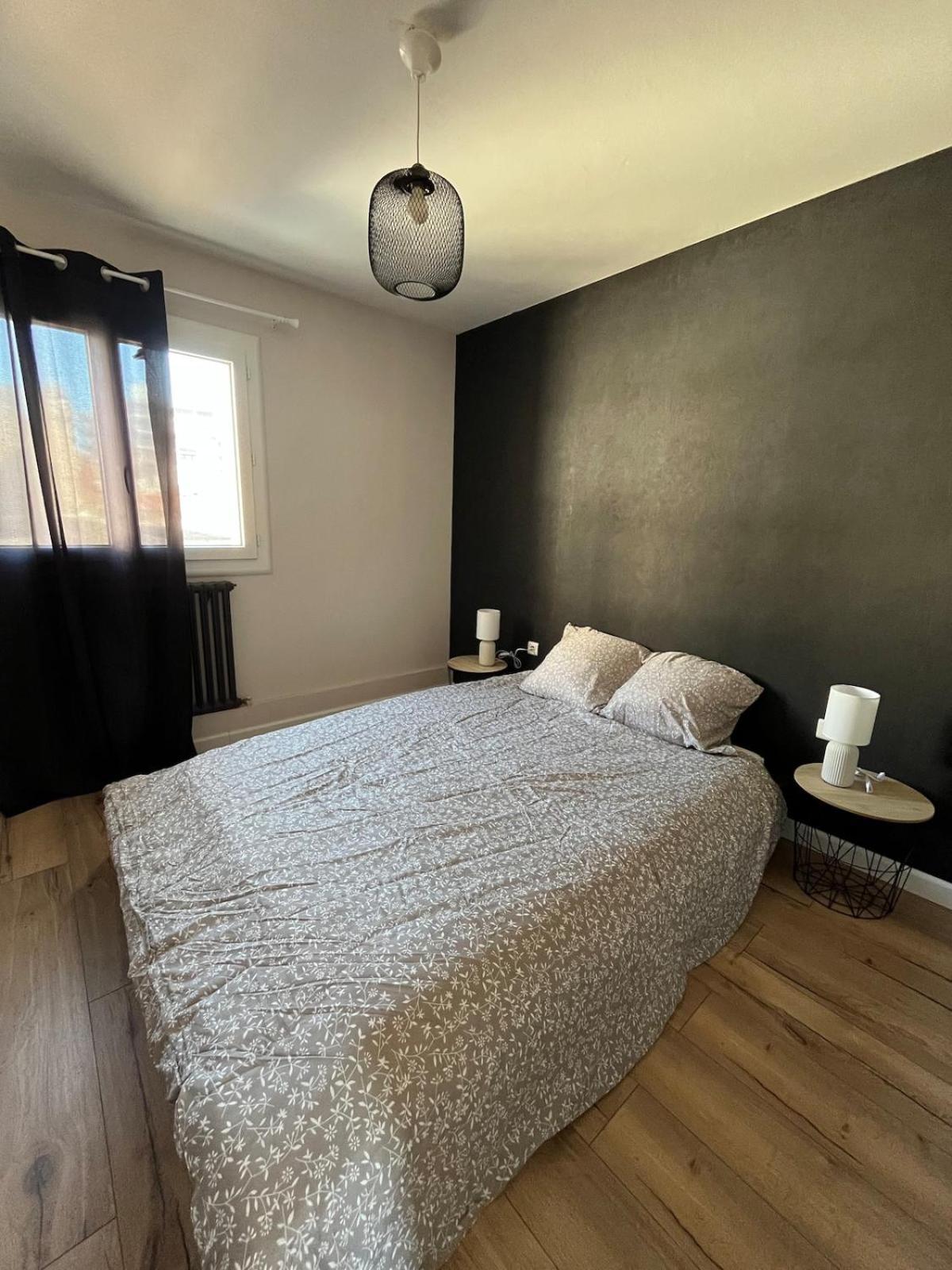 Appartement T2 Moderne Hypercentre - Parking Prive *